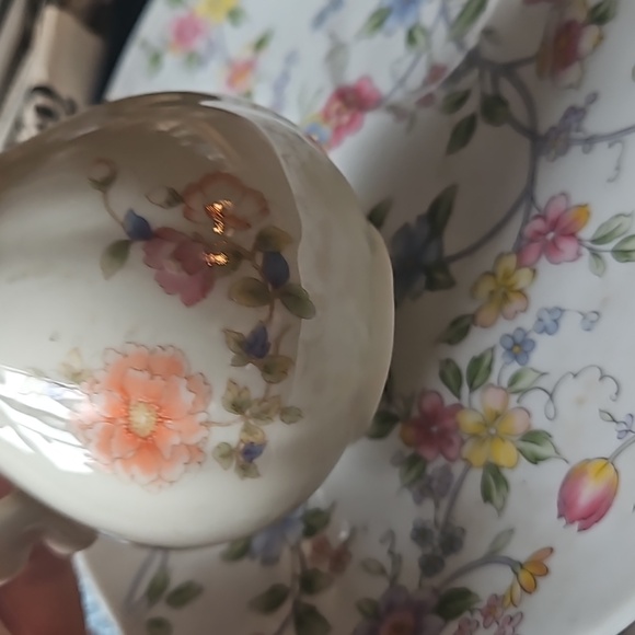 9pce set 8 fine China set matching Porcelain Takahashi Flower Butterfly pitcher - Picture 7 of 8